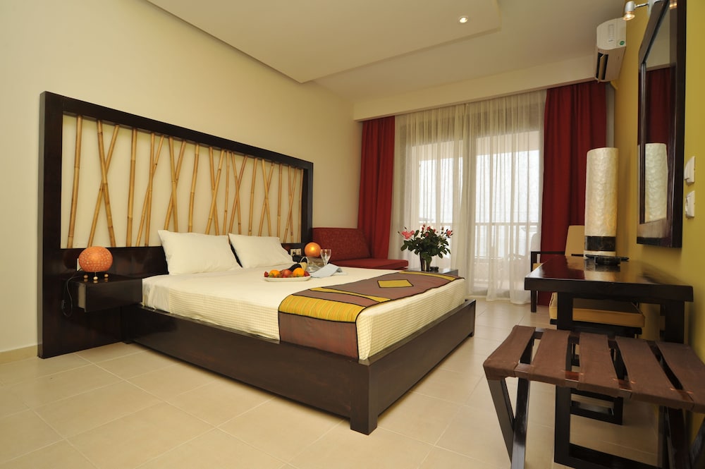 Xenios Possidi Paradise Hotel 6/50