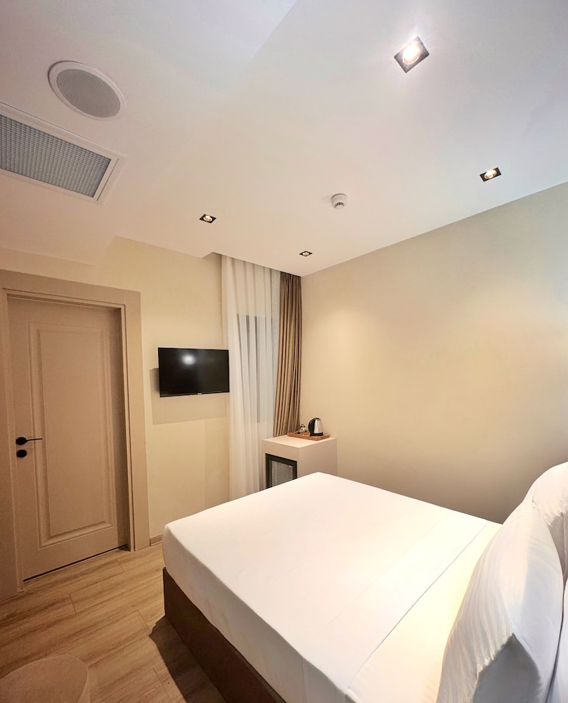 Park Dedeman Sisli 27/60