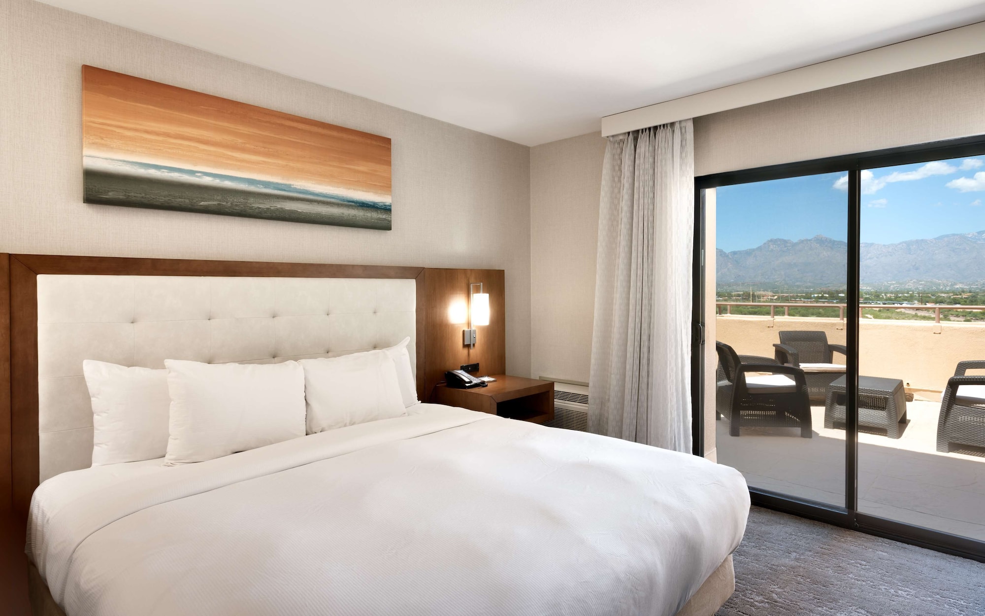 SUITE, KING BED, BALCONY