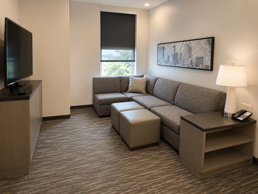 Hyatt House Atlanta Perimeter Center 24/47