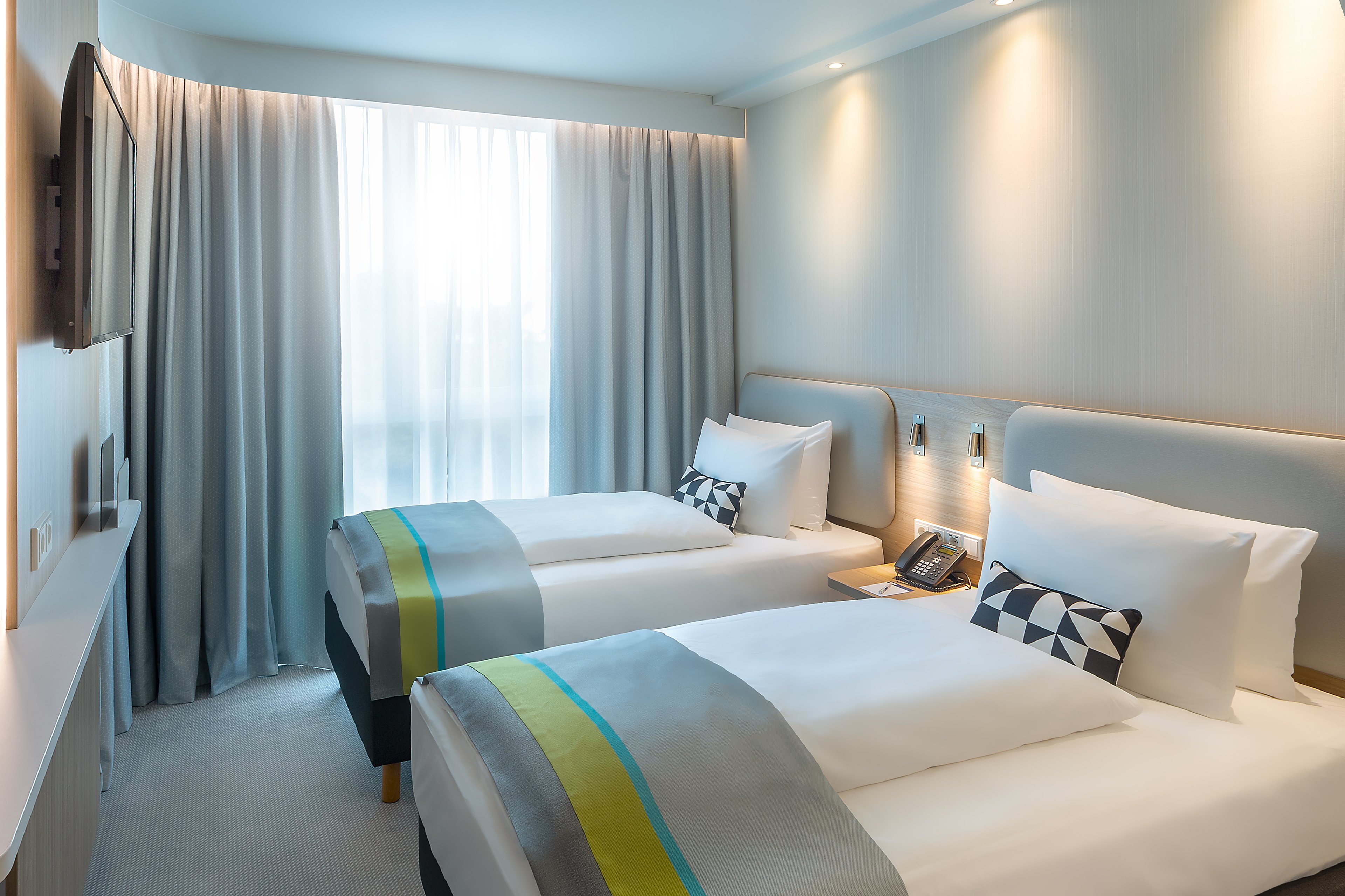 Room, Twin Beds