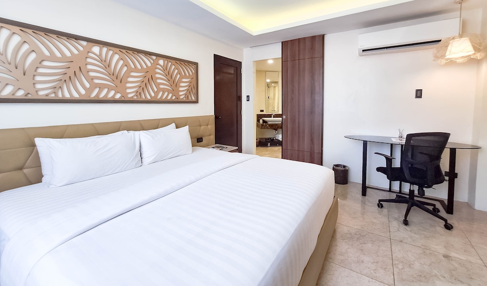 Boracay Ocean Club Beach Resort 21/77