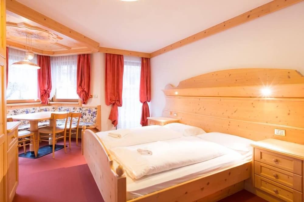Chalet Diamant 6/23