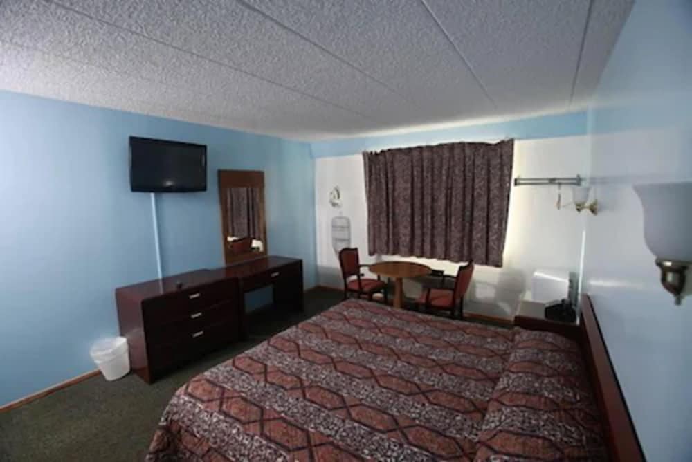 Meadowbrook Motor Lodge 3/16