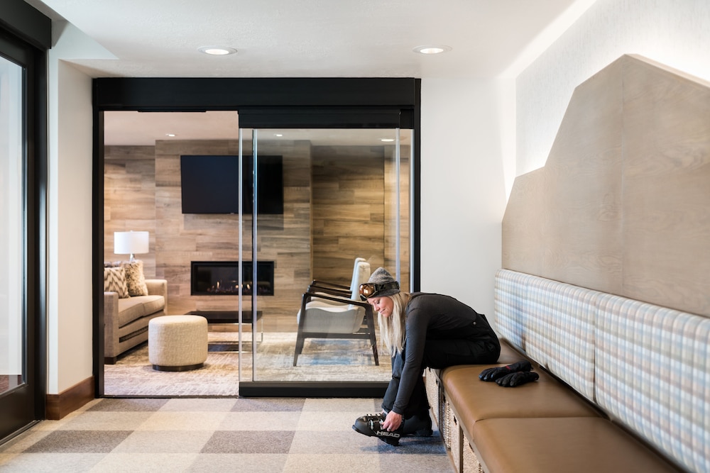 Hyatt at the Canyons by Park City Vacations 34/85