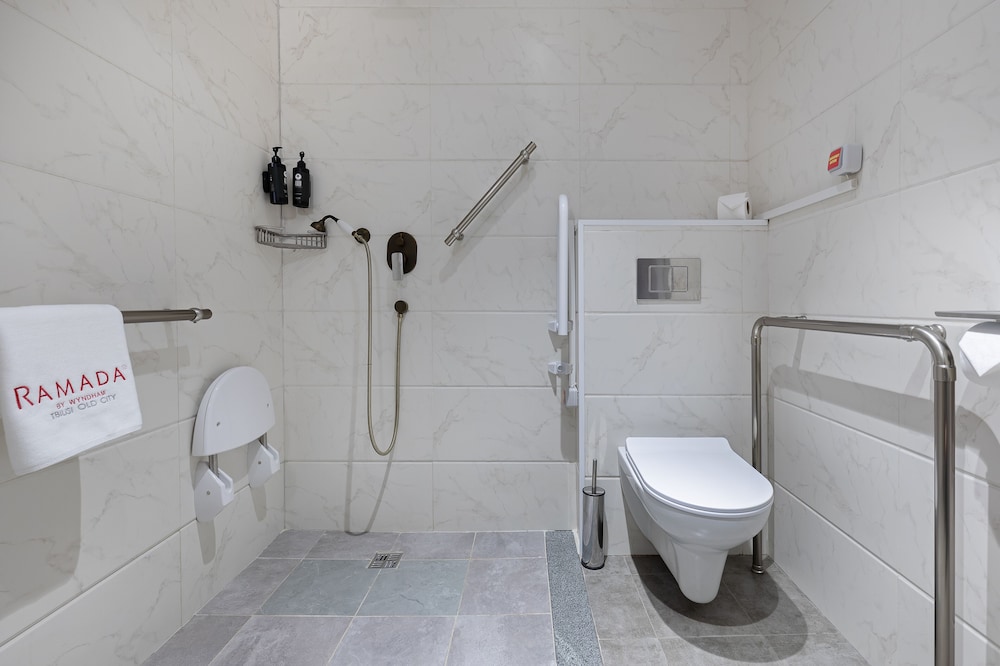 Ramada by Wyndham Tbilisi Old City 48/50