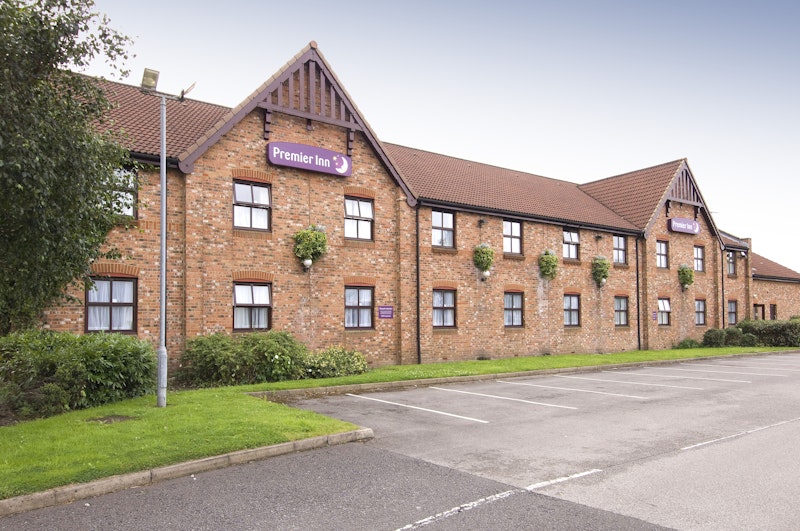 Premier Inn Manchester (Denton) 6/28