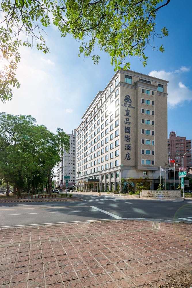 Royal Chiayi Hotel 61/66