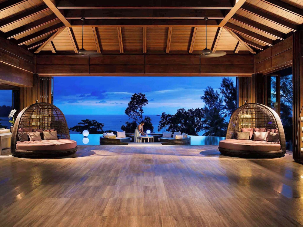 Pullman Phuket Arcadia Naithon Beach 37/75