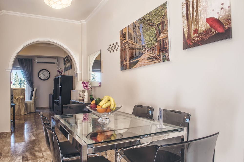 Rarakos Houses 32/46