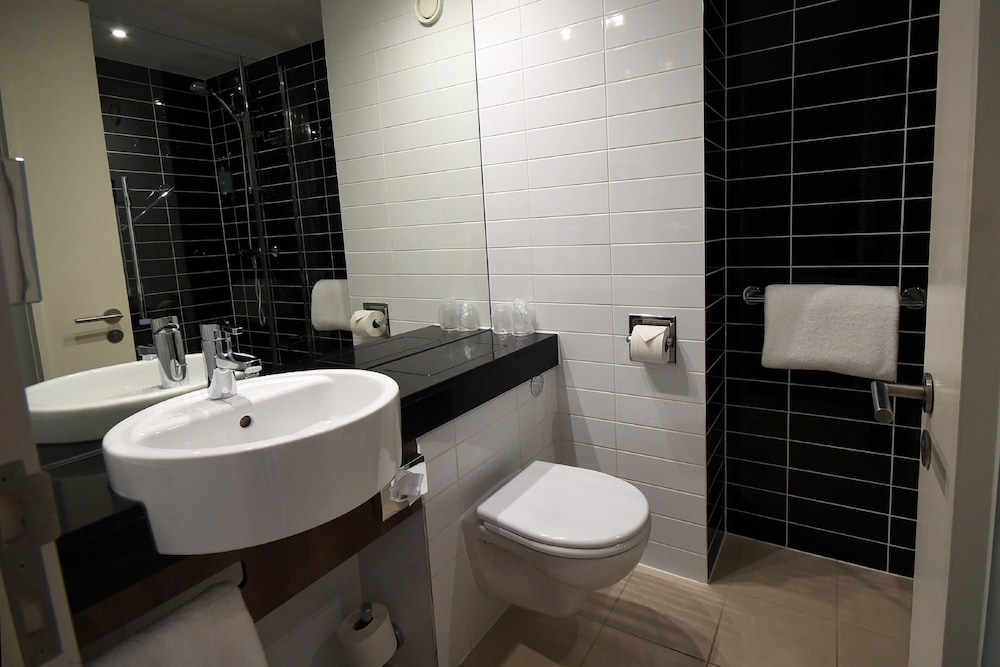 Holiday Inn Express Manchester City Centre Arena By IHG 24/63