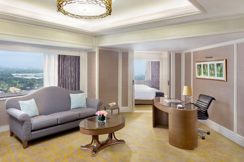 Dusit Thani Manila 43/72