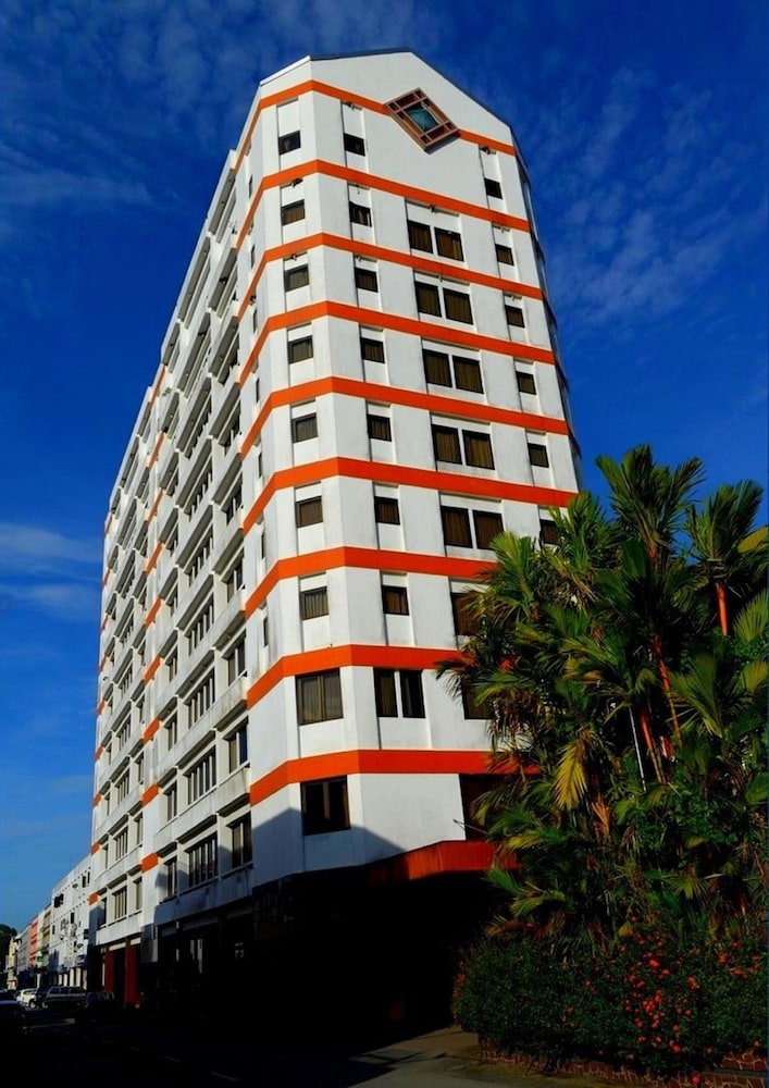 Kawan Hotel 4/32