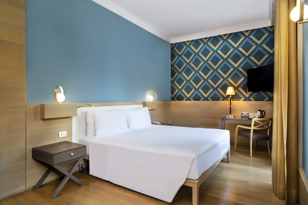 غرفة سوبيريور بسريرين منفصلين بإطلالة على البحر، Grand Hotel Alassio Beach & SPA Resort 6/9