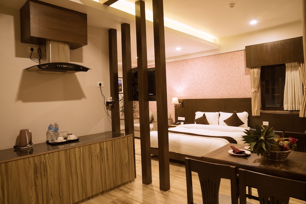 Hotel Shaara Pvt.ltd 14/50