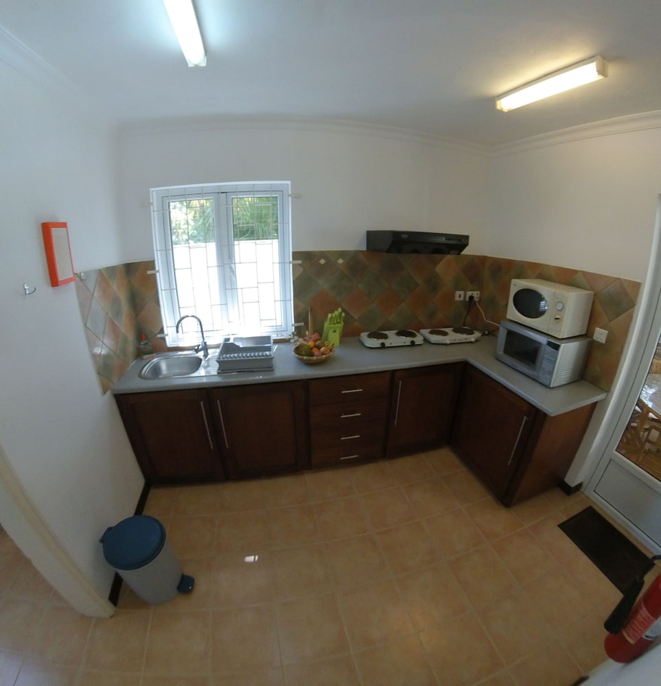 La Pointe Villas 57/70