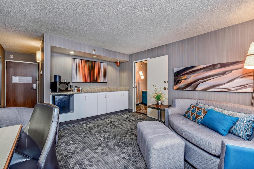 Courtyard By Marriott Downtown Boise 33/58