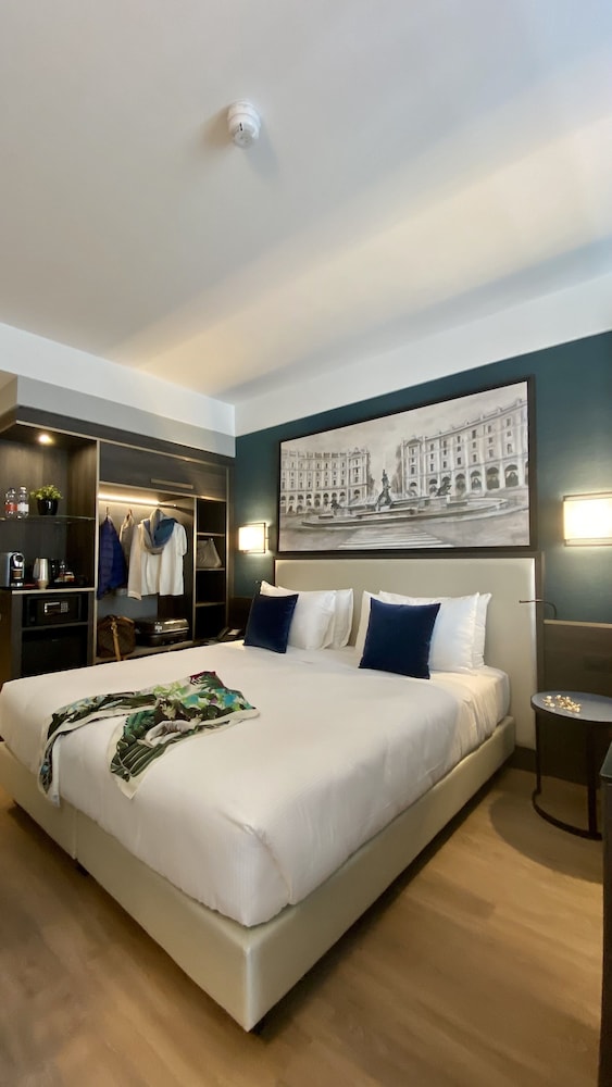 Hotel St Martin 23/63