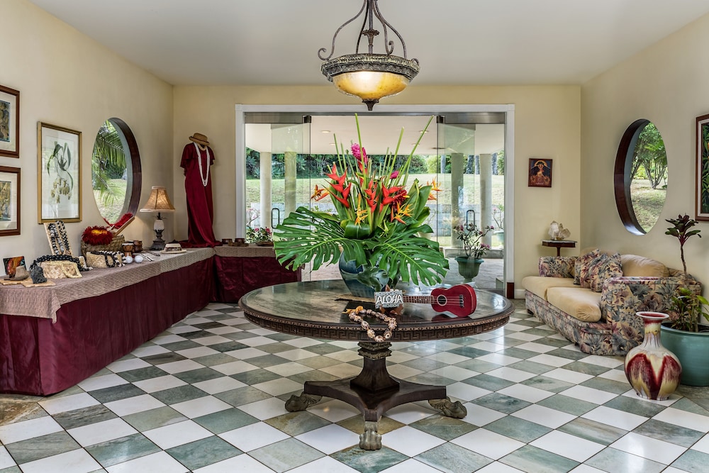 Hawaii Island Retreat 43/66