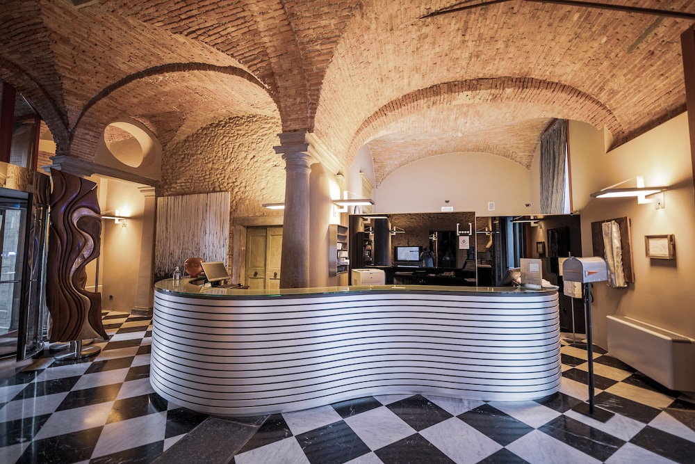 Settecento Hotel 9/72