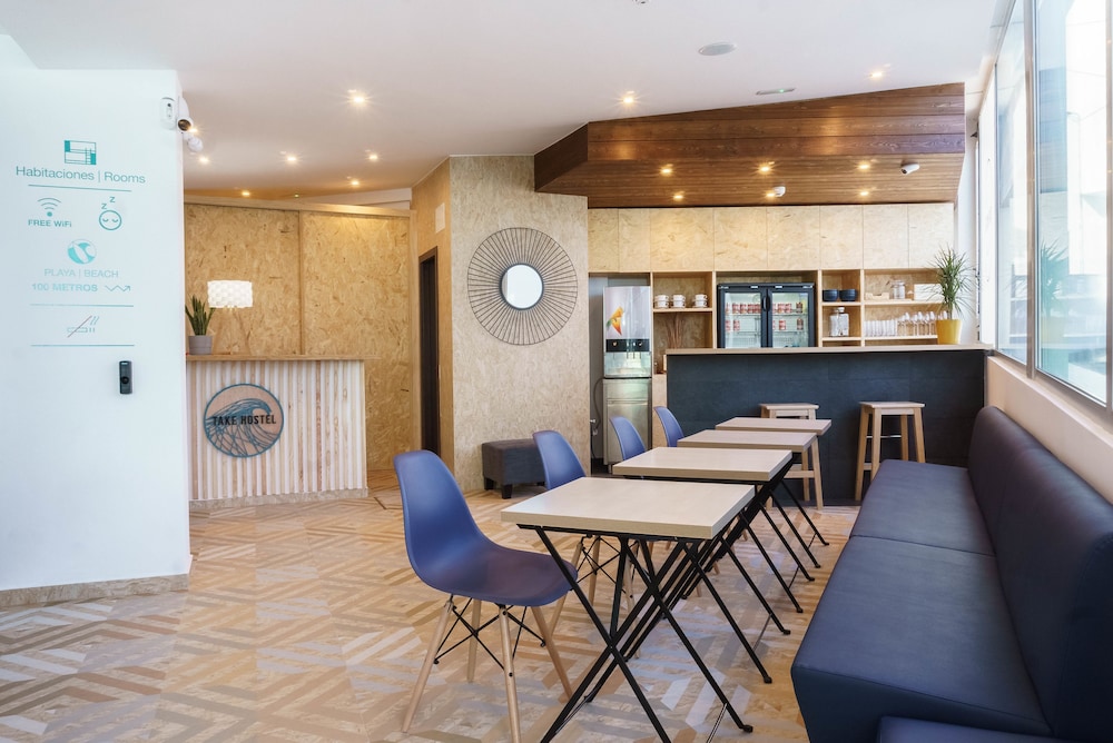 Take Hostel Conil 6/34