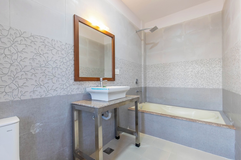 Badreni Jungle Resort (P.) Ltd 44/48