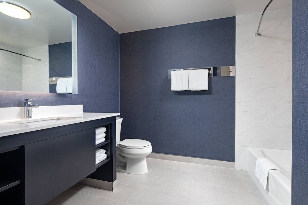 Residence Inn By Marriott Toronto Mississauga West 5/42
