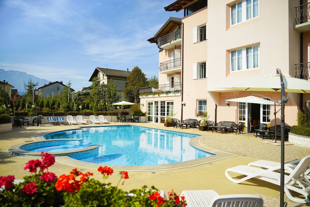 Hotel Bellaria 33/40