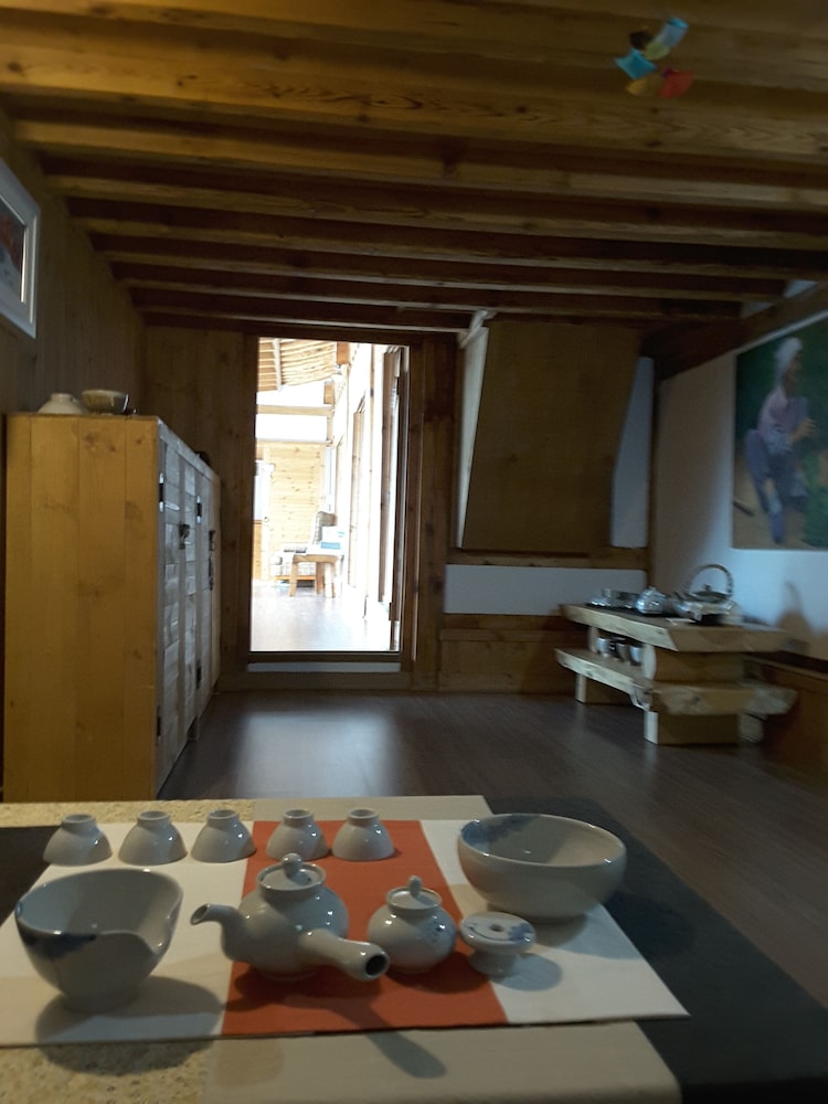 Yettle Hanok Stay 35/41