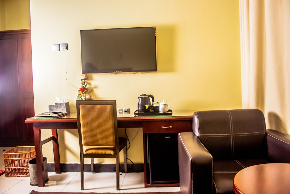 Jamirex Hotel 27/30