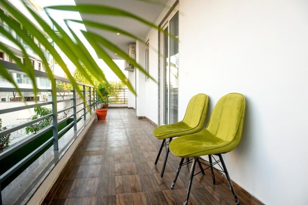 Posh Garden Inn Gurgaon 47/50