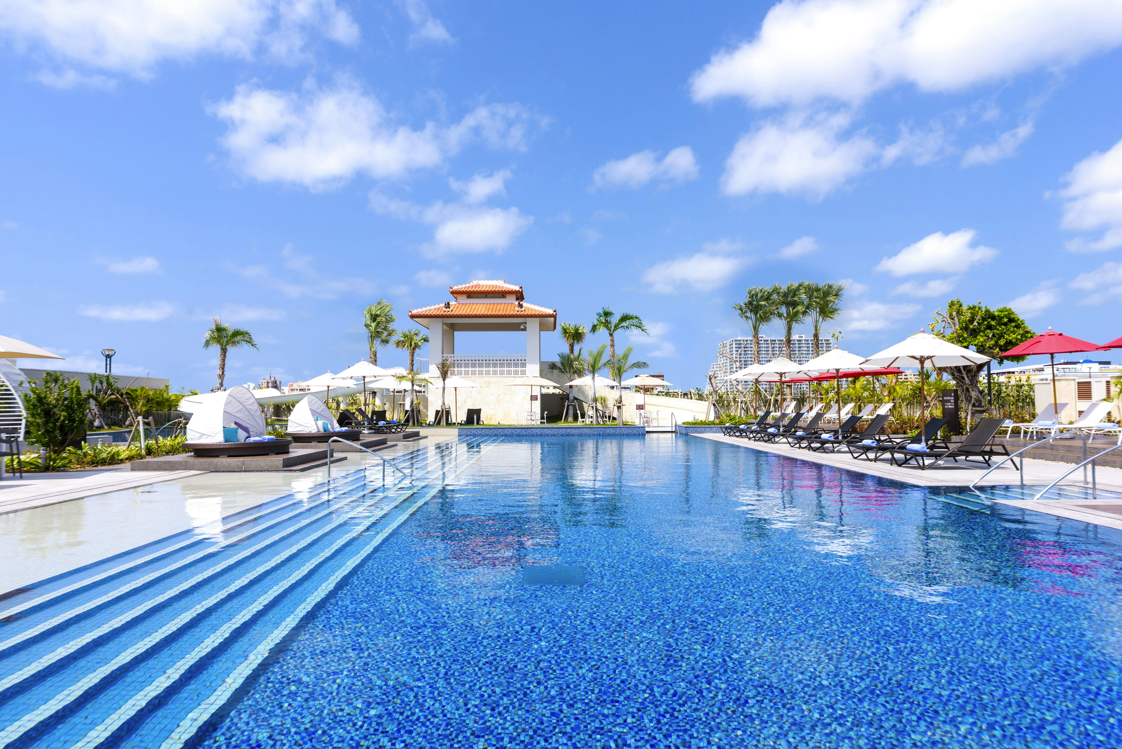 DoubleTree by Hilton Okinawa Chatan Resort 70/73