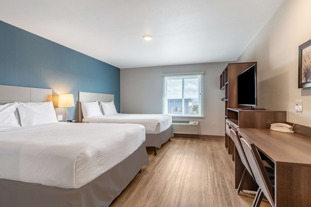 WoodSpring Suites Portland North Gresham 24/53