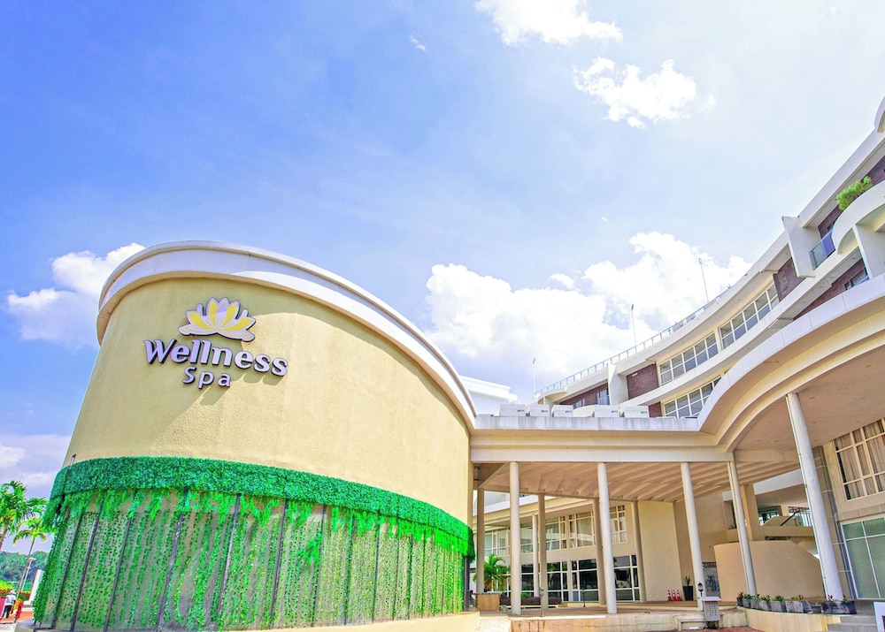 Grand Lagoi Hotel By Willson 2/71