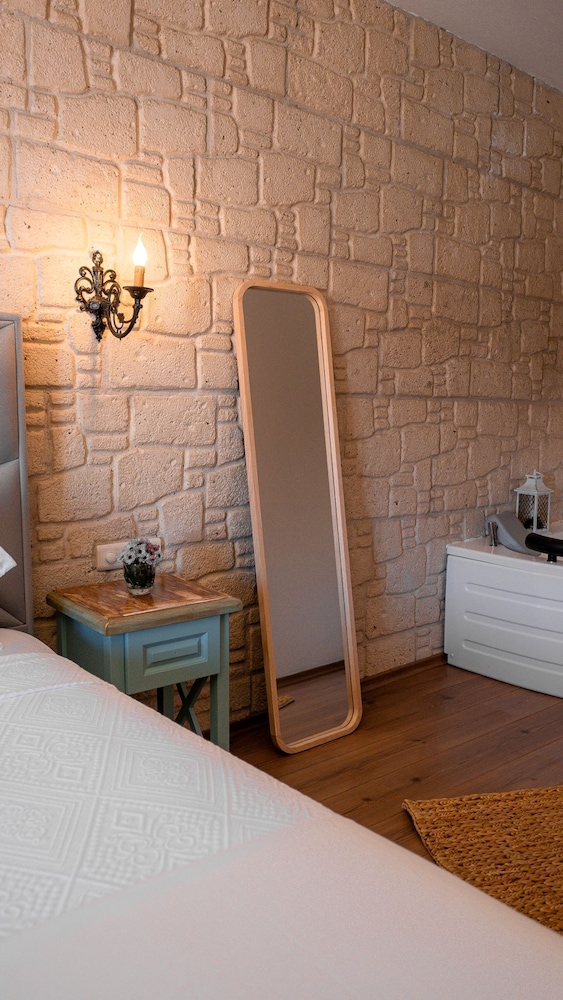 Alba Otel Alacati 35/50
