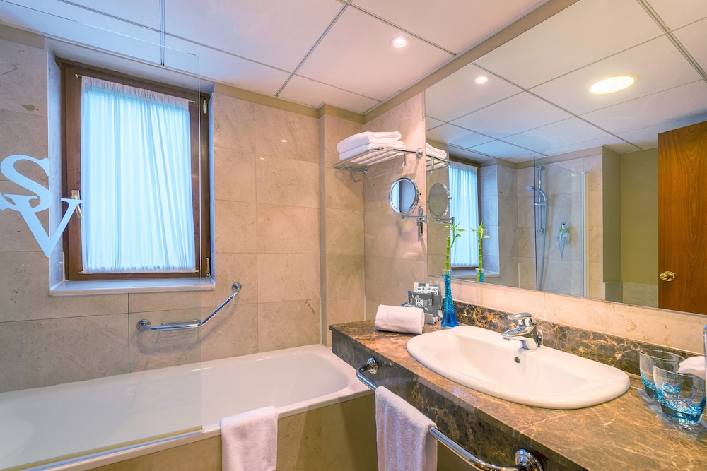 Tryp Vielha Baqueira 48/50