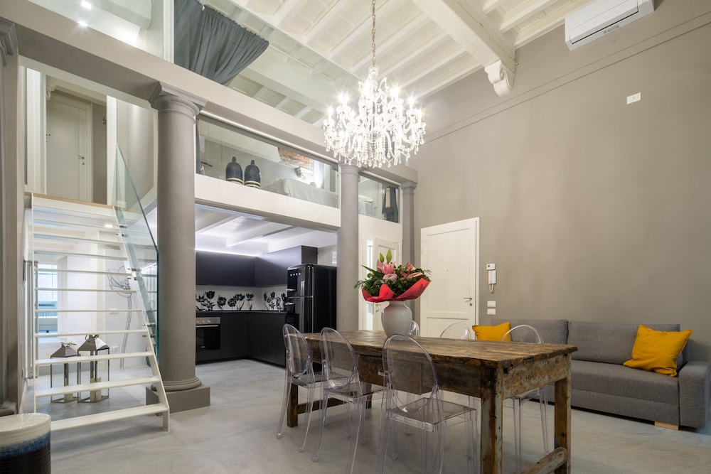 Casa Velluti Deluxe 23/34
