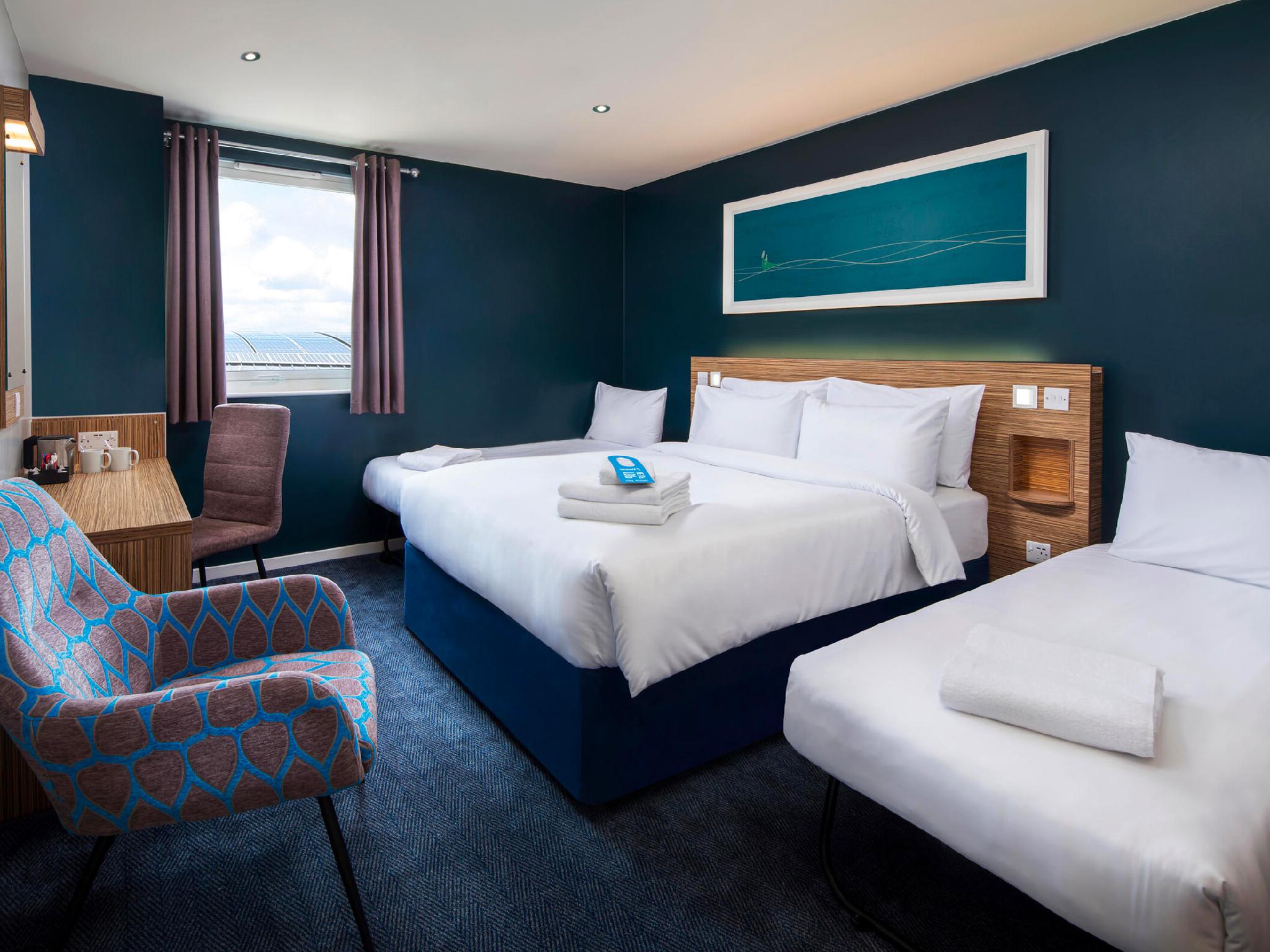 Travelodge High Wycombe Central - Tap to explore photos