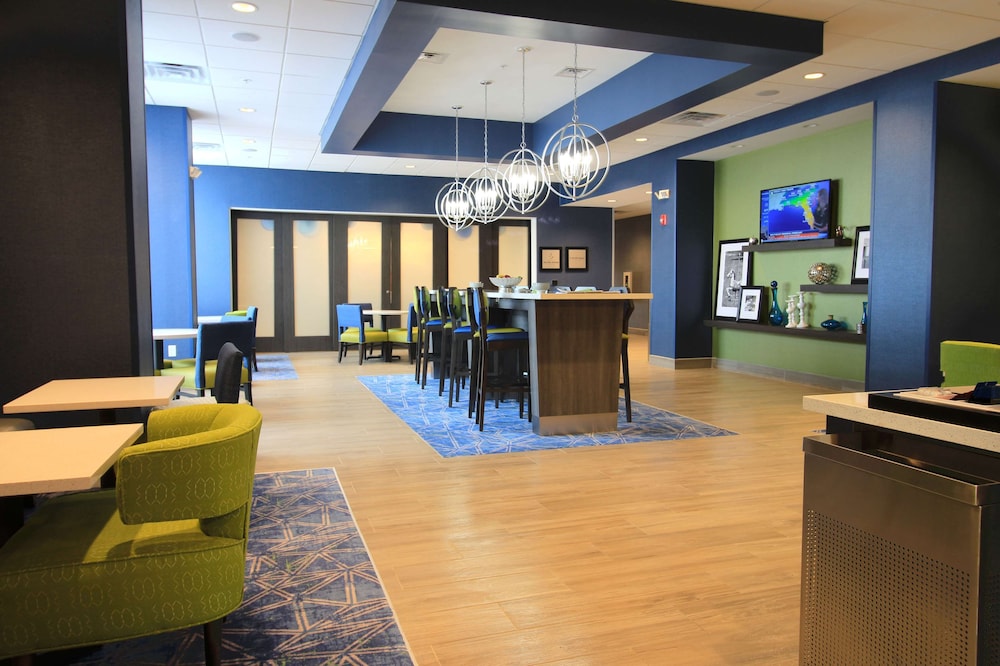 Hampton Inn West Plains Mo 10/43
