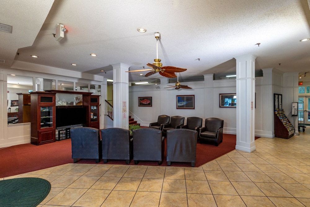Grand Shores West 5/72