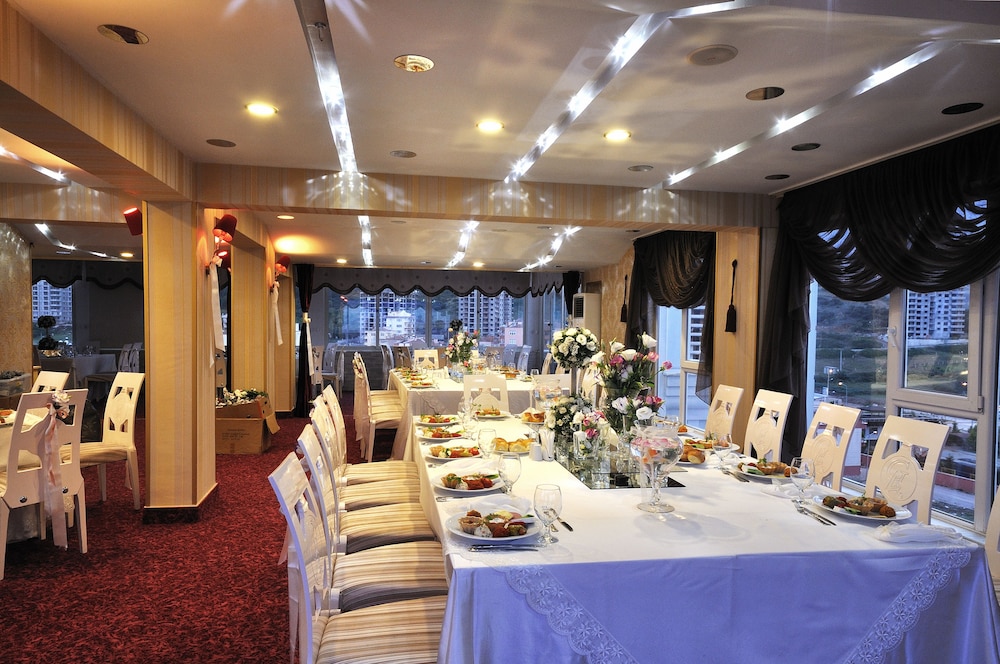 Grand Atakum Hotel 44/50