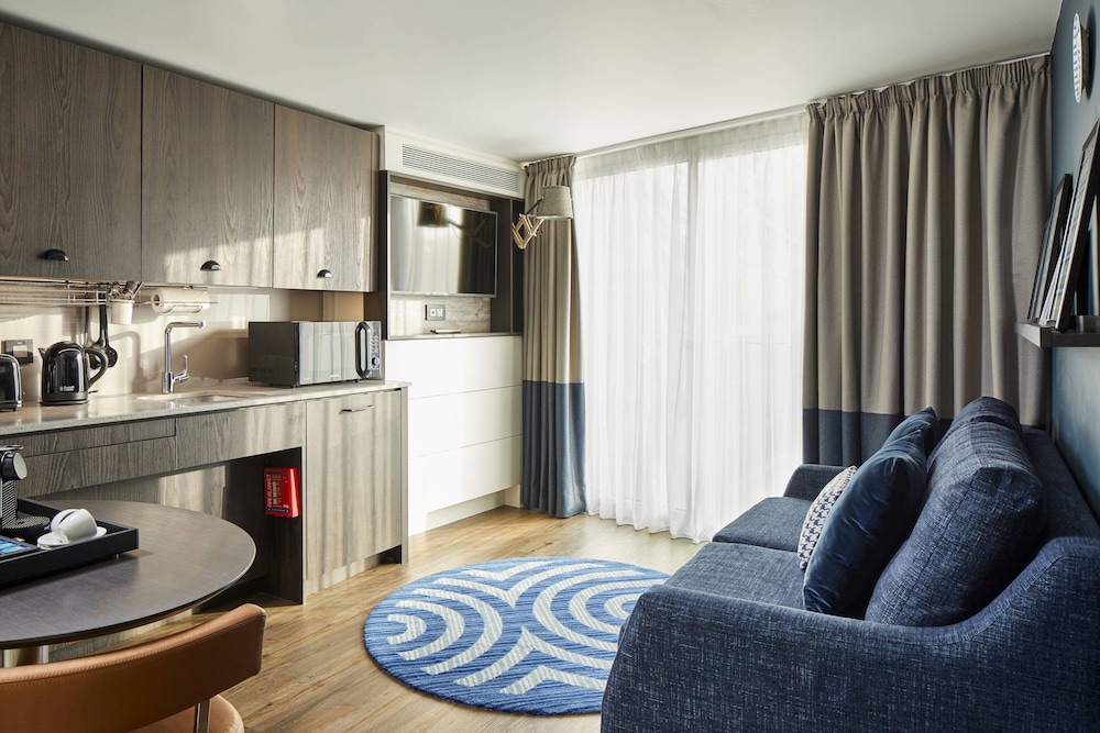 Residence Inn By Marriott Tower Bridge 42/67