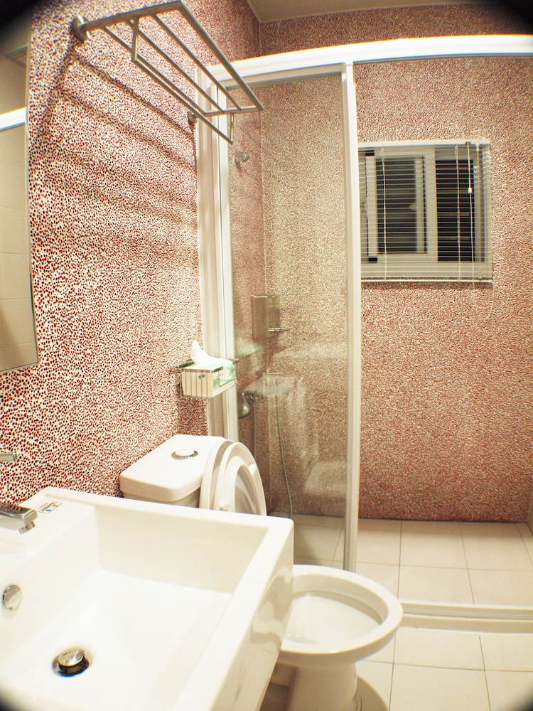 Knock Knock Hostel 39/41