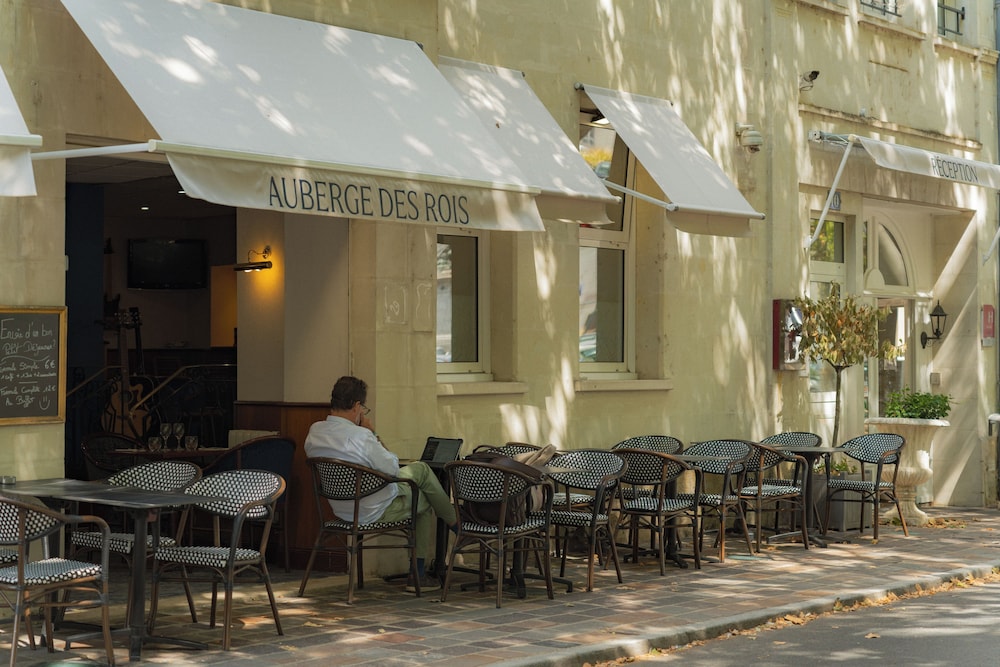 The Originals City Hotel Le Lion Dorr Chinon Inter Hotel 48/76