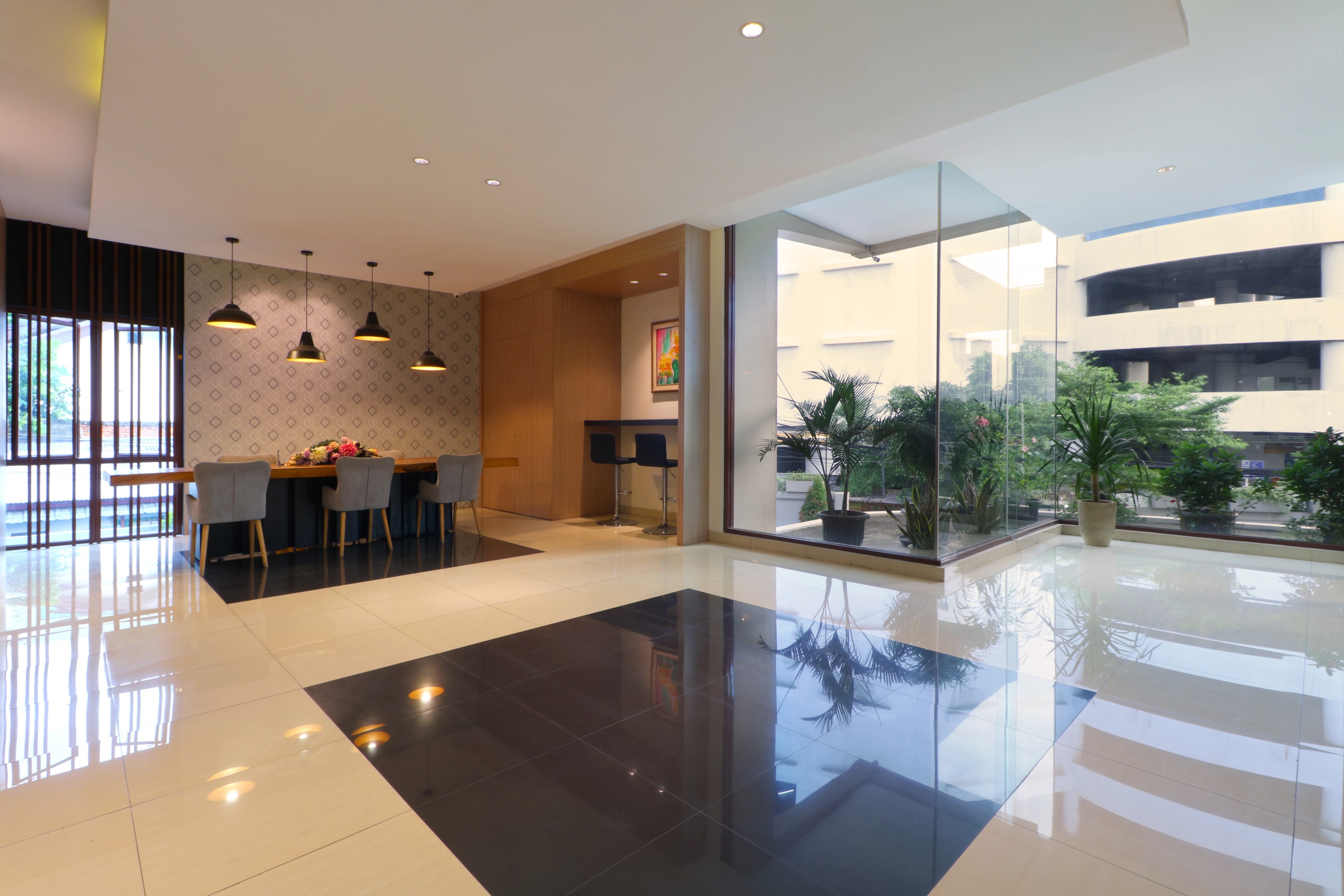 Plaza 54 Residence 7/54