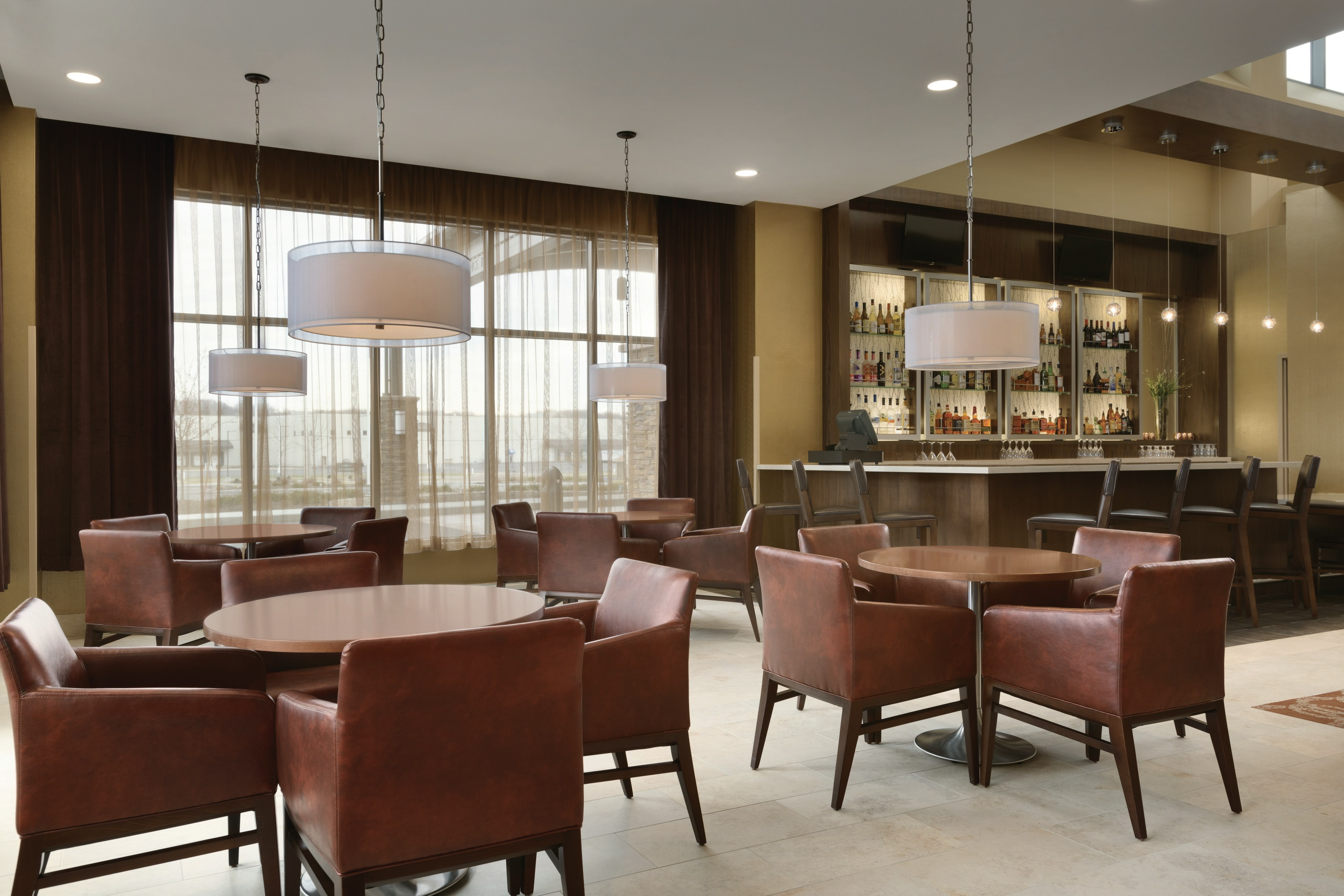 Embassy Suites Akron-Canton Airport 32/58