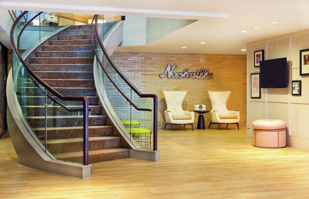 DoubleTree by Hilton Hotel Nashville Downtown 66/79