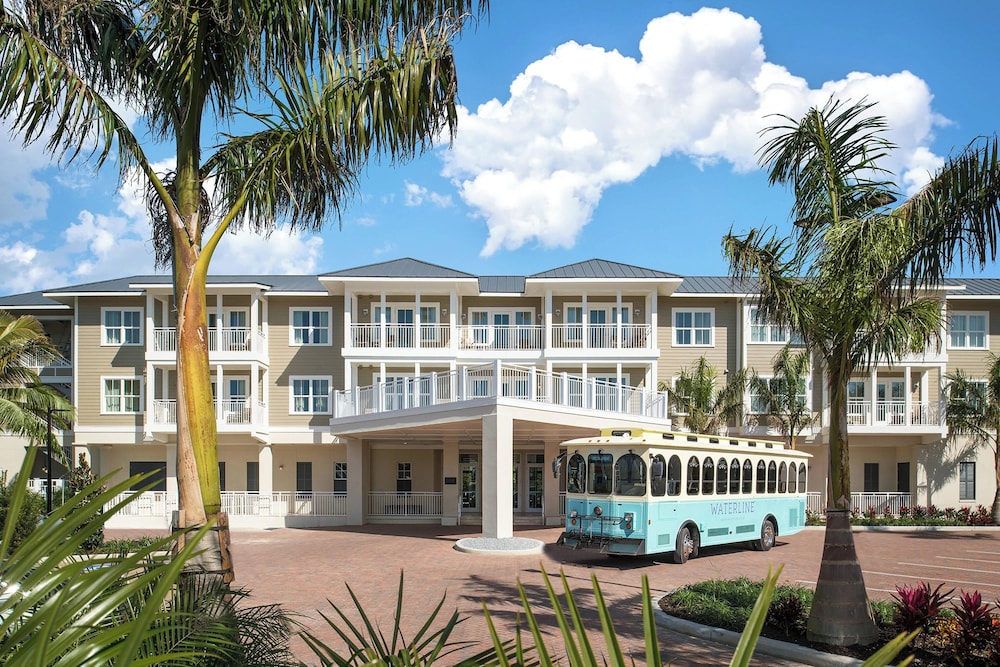 Autograph Collection Waterline Marina Resort & Beach Club 4/50