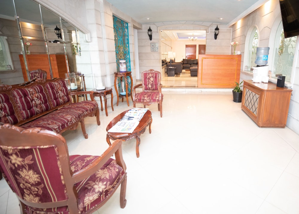 Residence Lheritage Aristoteles 225 By Bluebay 28/52