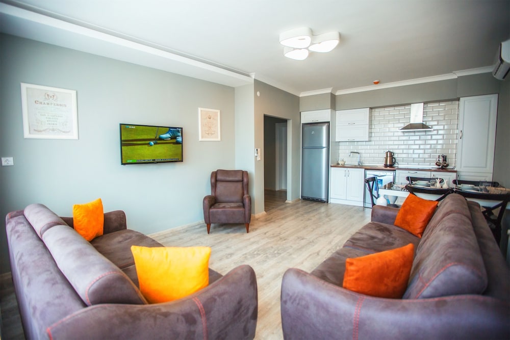 Doa Suite Hotel 24/36